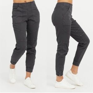 Spanx Pants Stretch Twill Cargo Joggers Womens Size Medium Black Gray